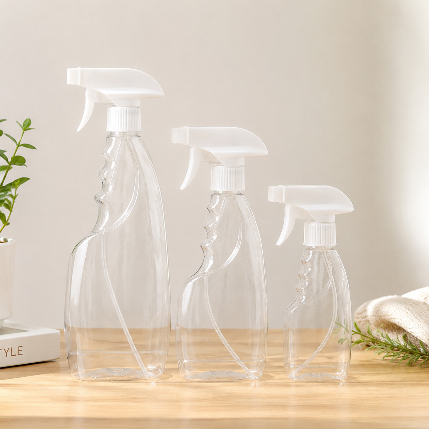 500ml Clear PET Trigger Spray Bottle Transparent 28mm Adjustable Nozzle Cleaning Household Garden Custom OEM